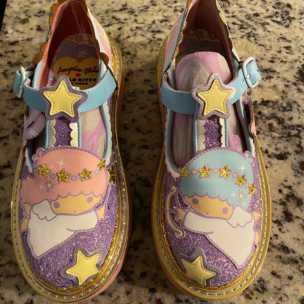 NIB Irregular Choice Hello Kitty Memories and Smiles Size 38